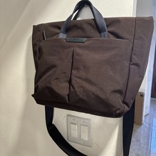 bellroy Tokyo Messenger Bag